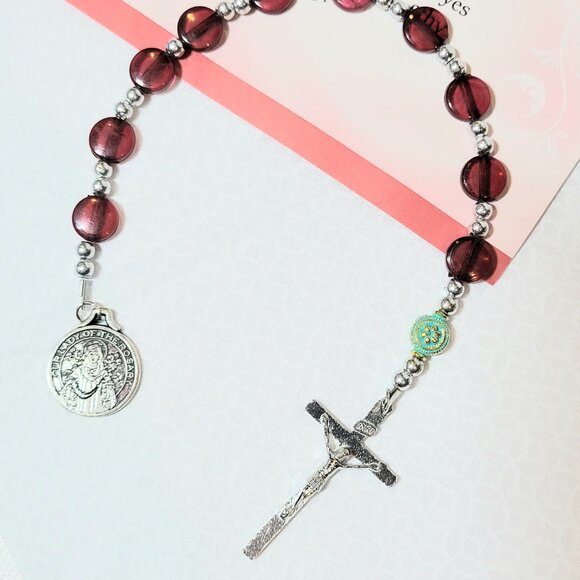 Trinity Missions Rosary Chaplet One Decade Red Beads & 3 Blessed Mother Medals - Picture 2 of 6